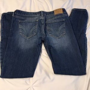 Hollister Super Skinny Jeans 3S